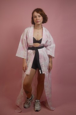 Ružovo-biele kvetované japonské kimono - UNI