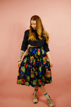 Vintage sukňa viacfarebná - M/L
